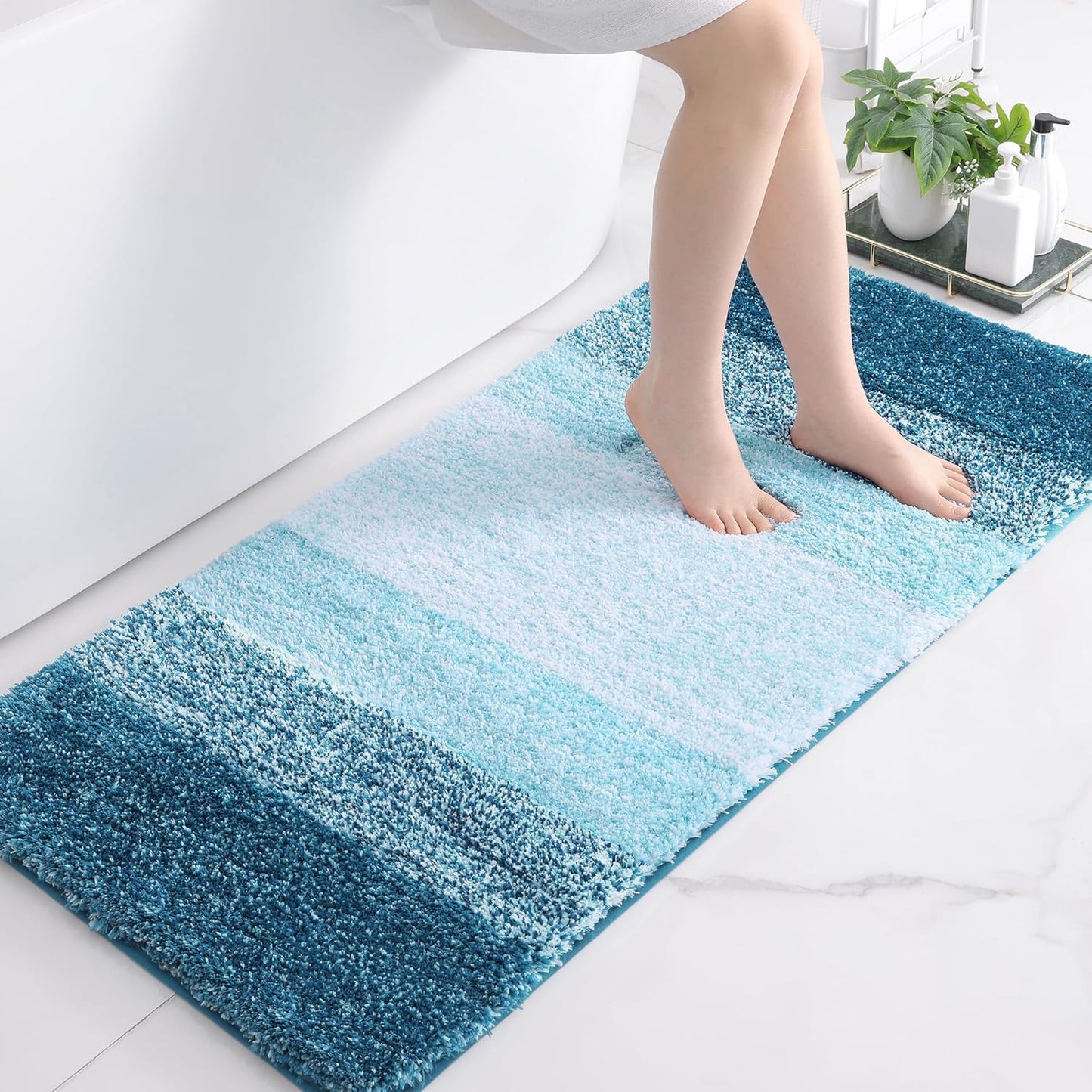 OLANLY Luxury Microfiber Bath Mat, Extra Soft and Absorbent Bathroom Mat, Non-Slip Plush Shaggy Bathroom Rug, Machine Wash Dry, Bath Rugs for Bathroom Floor, Tub and Shower, 16x24, Grey