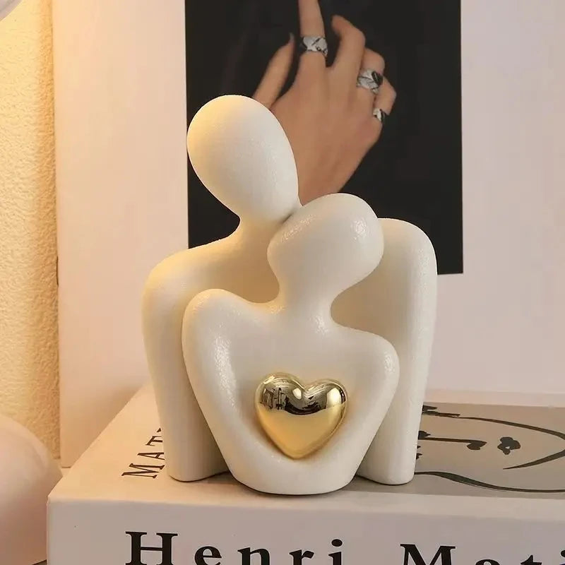 Purilite Select Romantic Love Embrace Statue – Modern Couple Ornament | Elegant Home Décor & Valentine’s Day Gift
