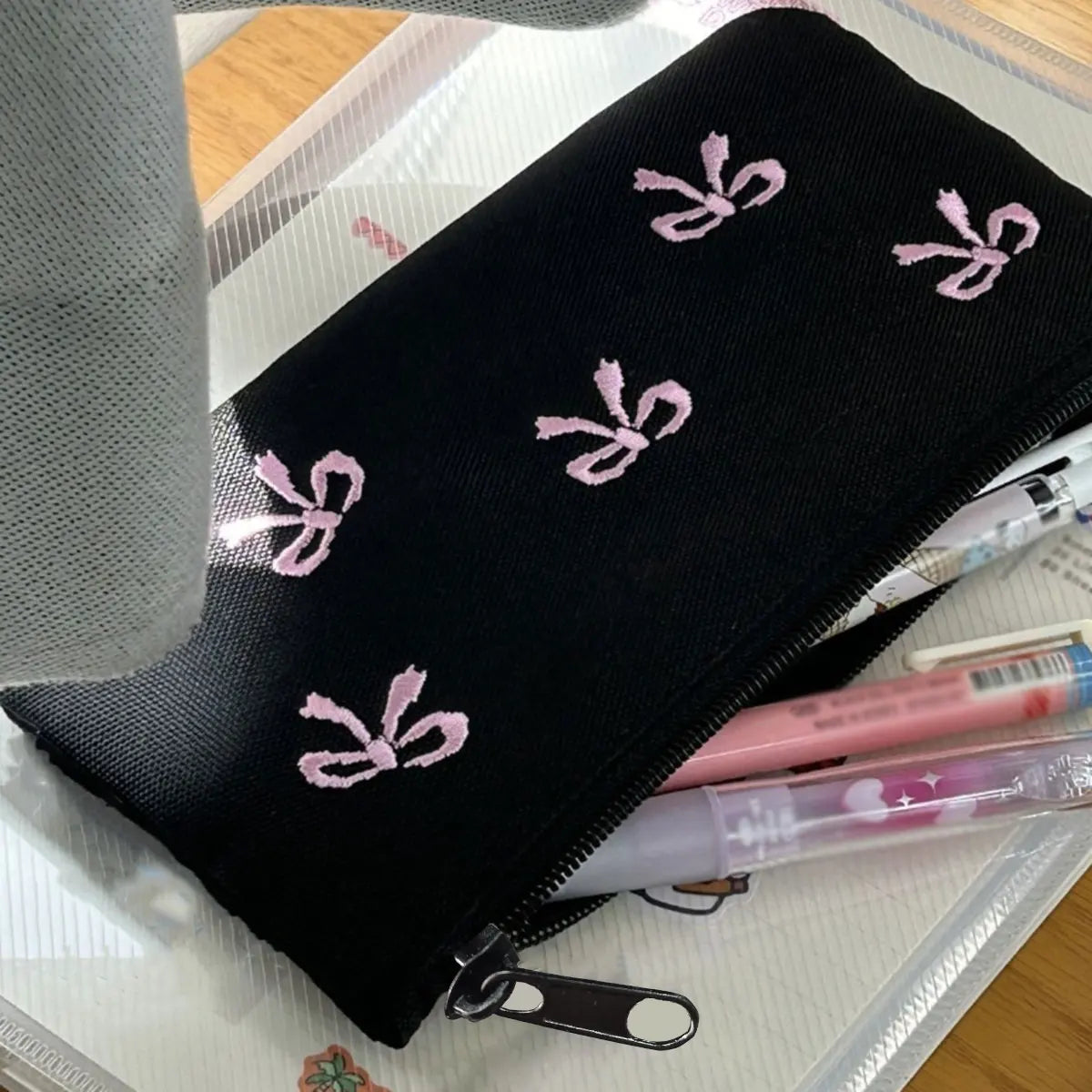 Purilite Select Black Bow Embroidery Pen & Cosmetic Bag