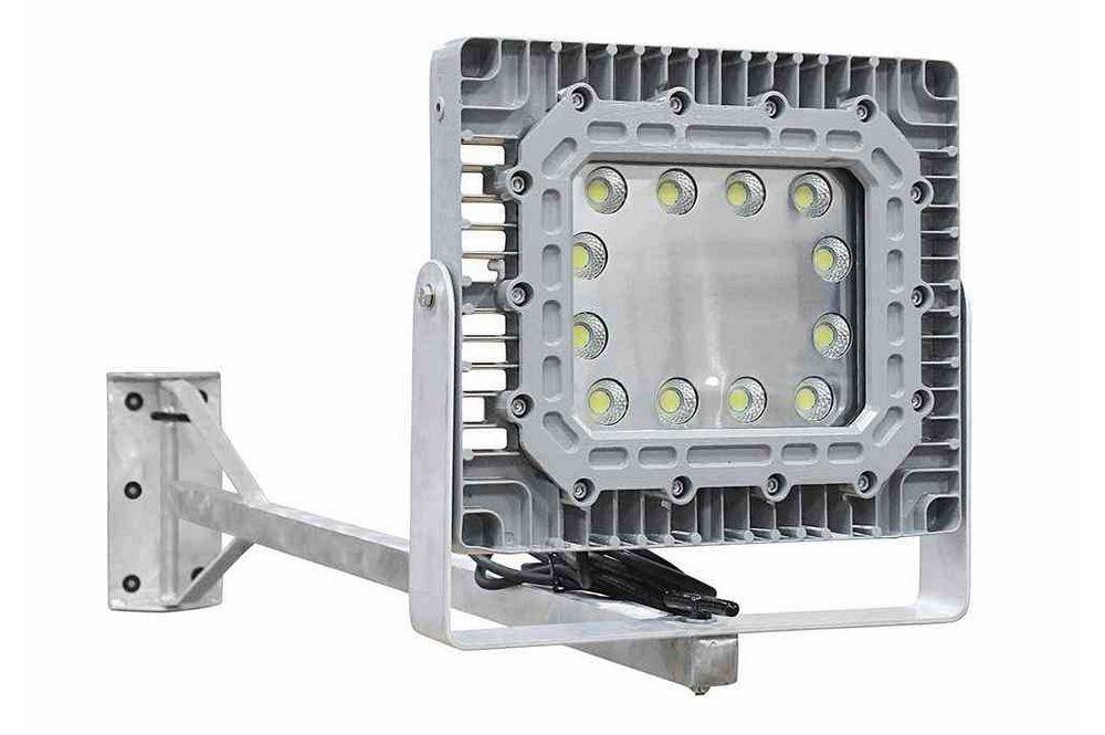 150 Watt Explosion Proof LED Dock Light - 4 Foot Pivoting Arm - 21,000 Lumens - 120-277V AC