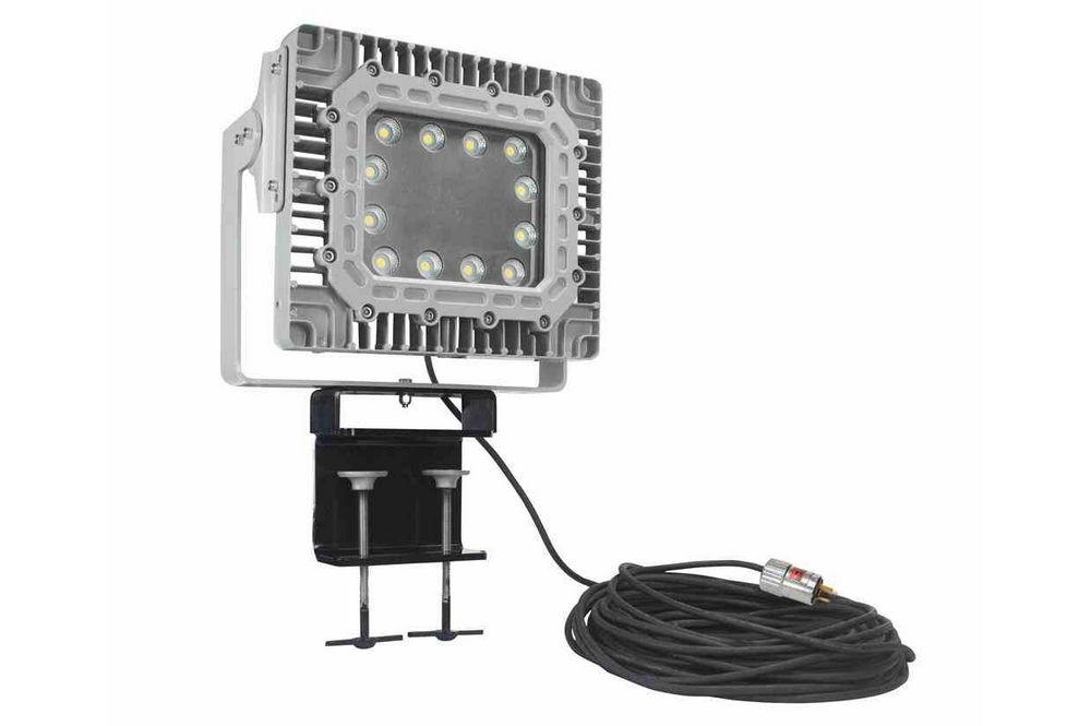 150W Explosion Proof LED Flood Light - I-Beam Mount - 21,000L - 100' SOOW EXP Plug - Wiring Hub