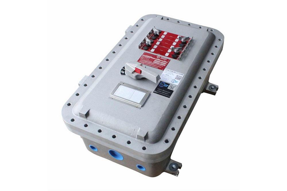 Explosion Proof Panelboard - C1D1/2 - 230-400V AC 3PH - 225A Rated MCB - Photocell