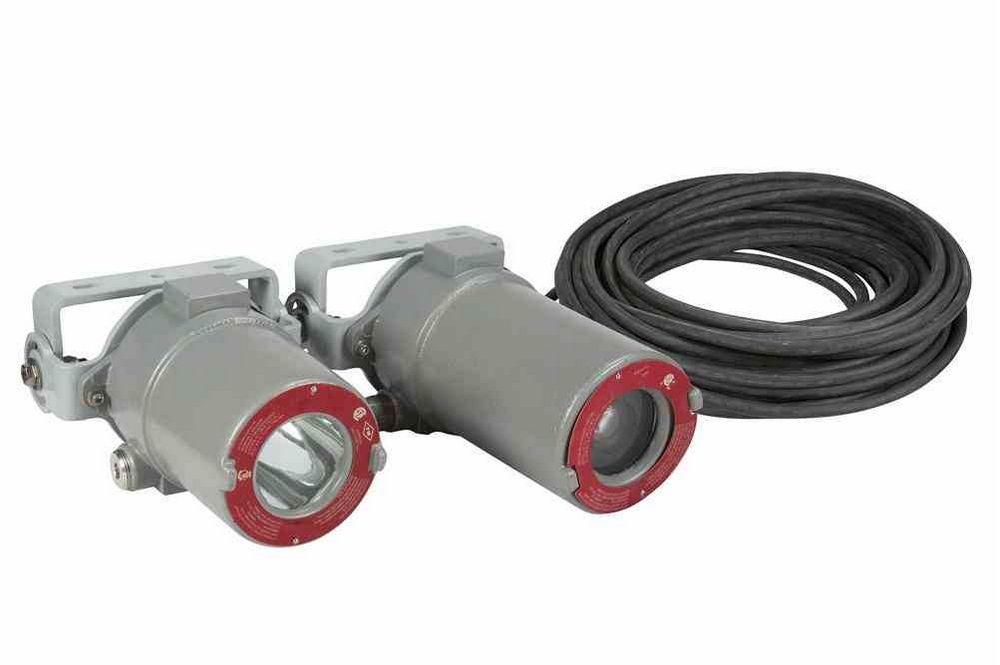 Explosion Proof 1080p HD Security Camera & LED Light Combination - Optical & Digital Zoom - 300ft