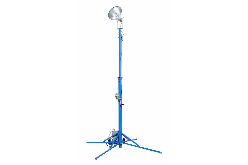Portable Light Tower - 1000 Watt Metal Halide - Covers 23,000 SF - Extends to 14 feet