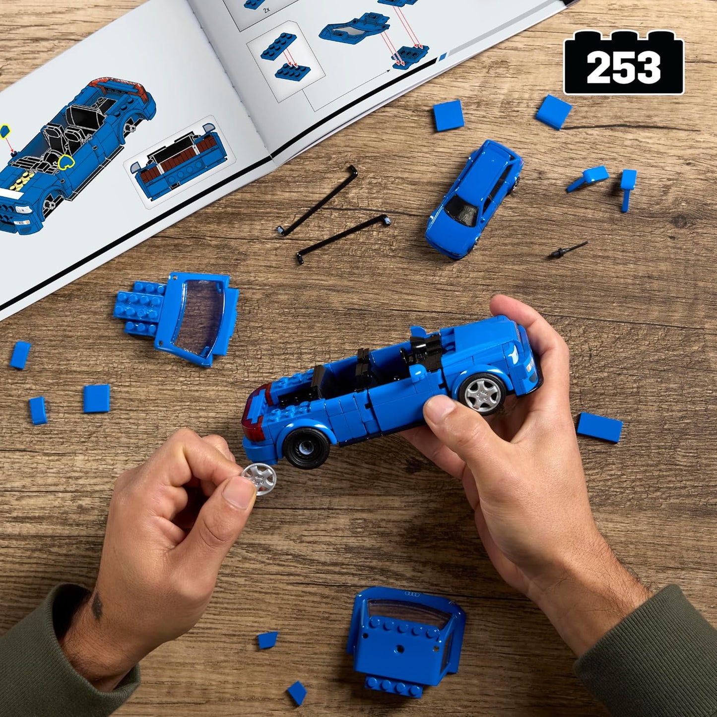 Mattel Brick Shop Hot Wheels ’94 Audi Avant RS2 Building Set, 256 Pieces, Realistic Car Model with Custom Decals for Kids and Adult Collectors Ages 10+ - PuriLite