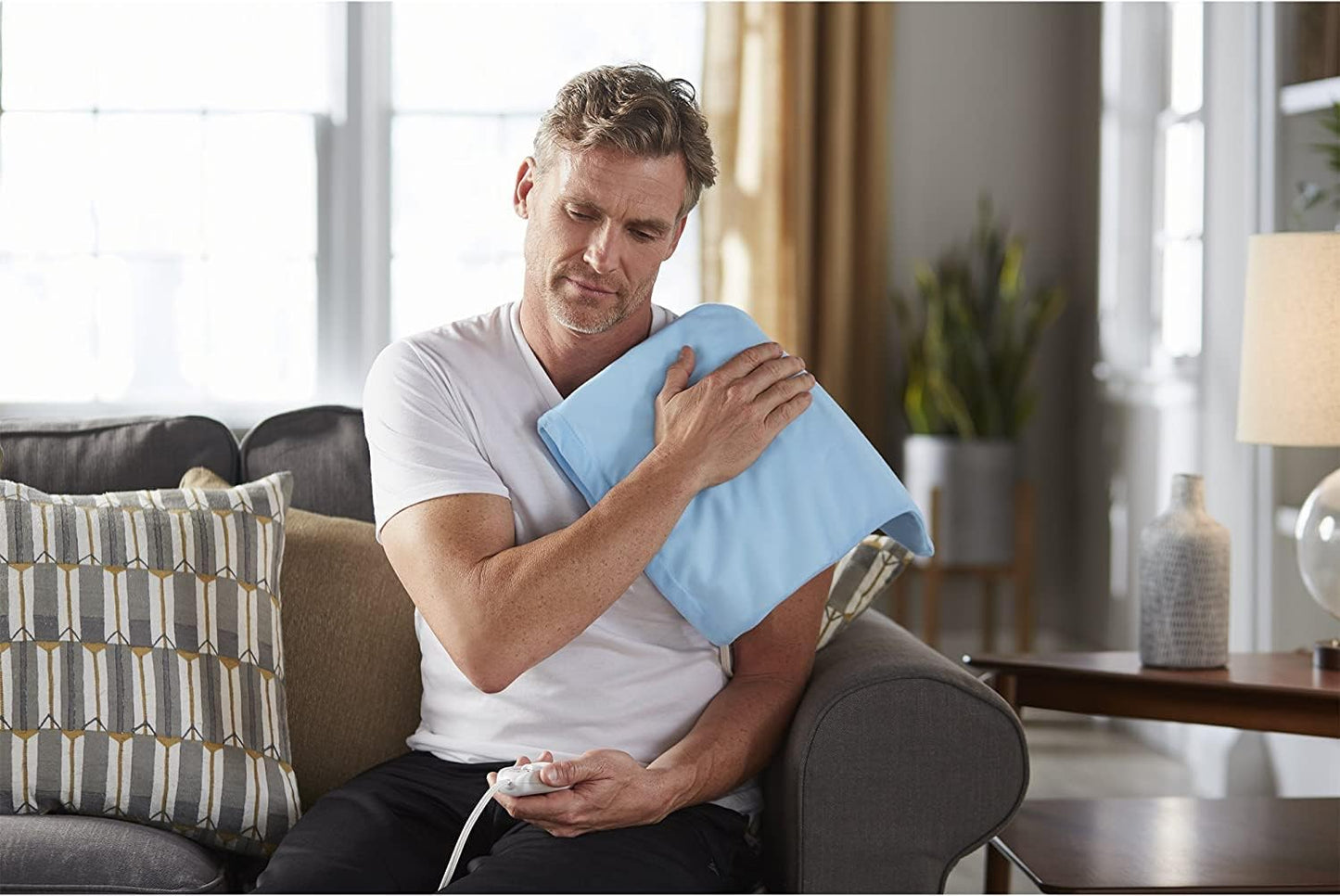 Sunbeam Heating Pad with Arthritis Controller - Neck & Shoulder Electric Heating Pad for Targeted Pain Relief, 3 Heat Settings, Machine Washable, 12 x 15 inch