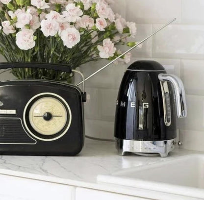 Smeg 50's Retro 7 Cup Stainless Steel Variable Temperature Electric Kettle with 7 Temperature Settings, Led Display, Swivel Base and Keep Warm Function Black KLF04BLUS