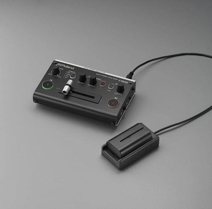 ROLAND Professional A/V Multi-Format Video Switcher (V-02HD)