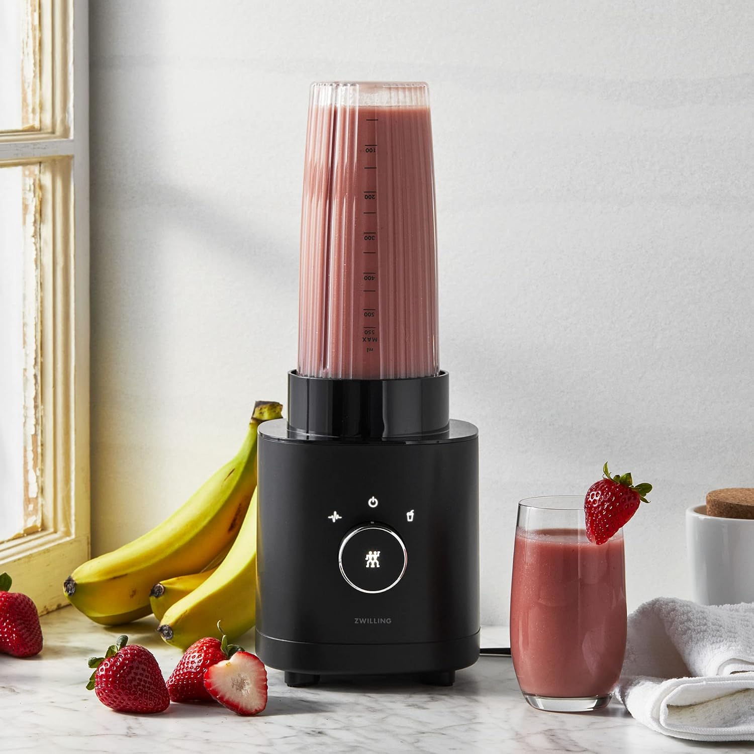 Personal Blender for Smoothies and Shakes, High-Performance Cross Blade Blender with 20 oz BPA-Free Travel Cup, Compact Single-Serve Blender, Black - PuriLite