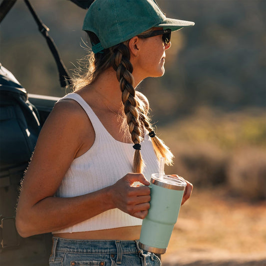 YETI Rambler 25 oz Straw Mug, Vacuum Insulated, Stainless Steel, Big Wave Blue - PuriLite