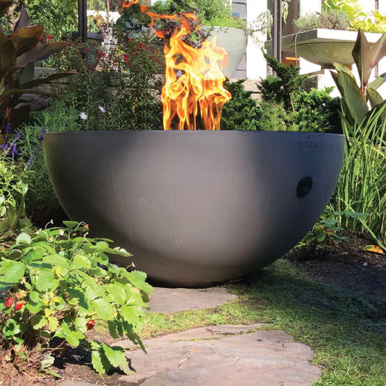 Solus Decor Hemi 36" Concrete Patio Firebowl - 60,000 BTU