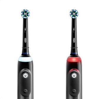 Oral-B Professional Clean 5000 X Electric Toothbrush Twin Pack, Rechargeable Power Toothbrushes, Black & White