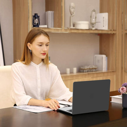 MOSISO Compatible with MacBook Air 13 inch Case 2025 2024 2023 2022 M4 A3240 M3 A3113 M2 A2681, Plastic Hard Shell&Keyboard Cover&Screen Film&Pouch for MacBook Air 13.6 inch Case, Crystal Clear