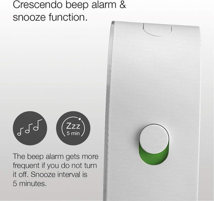 Braun Classic Analogue Alarm Clock with Snooze and Continuous Backlight, Quiet Quartz Movement, Crescendo Beep Alarm in White, Model BC22W.