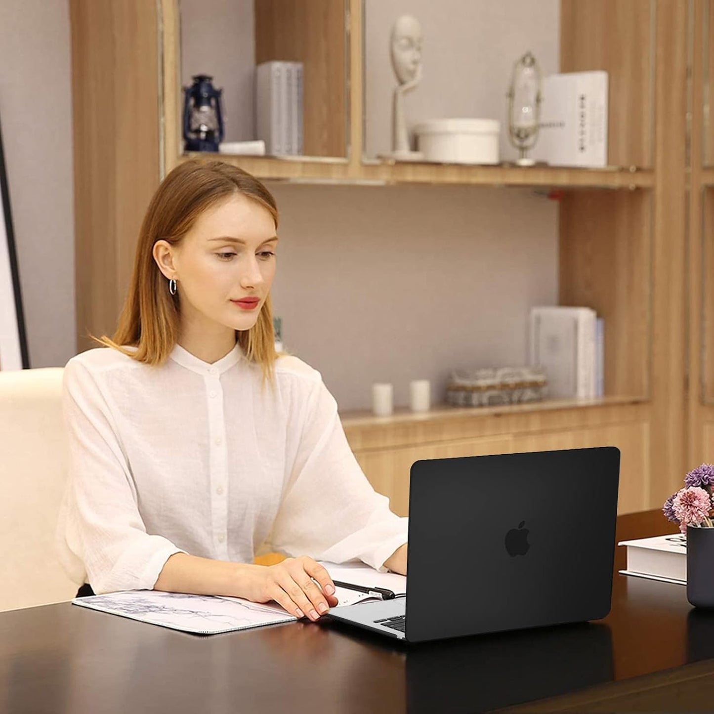 MOSISO Compatible with MacBook Air 13 inch Case 2025 2024 2023 2022 M4 A3240 M3 A3113 M2 A2681, Plastic Hard Shell&Keyboard Cover&Screen Film&Pouch for MacBook Air 13.6 inch Case, Crystal Clear