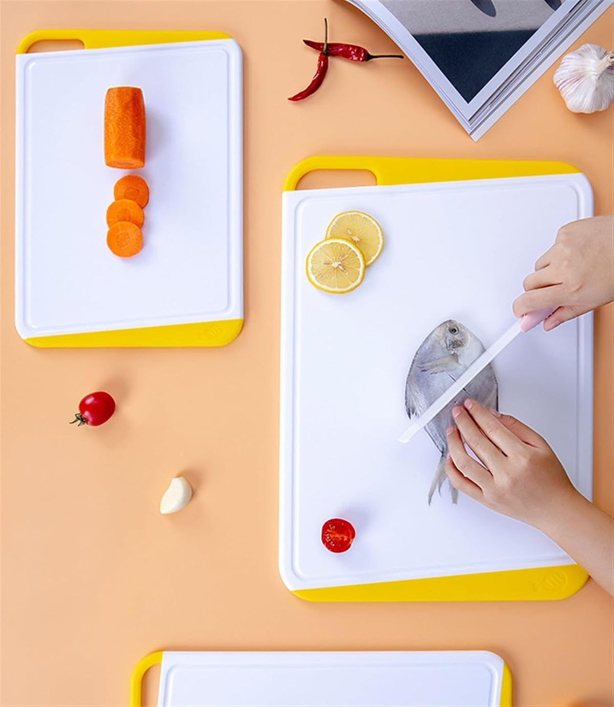 Chopping Board for Kitchen Plastic Cutting Boards Set of 3, Large Medium Small for Kitchen, Easy Grip Handle, BPA Free Dining Accessories(A)