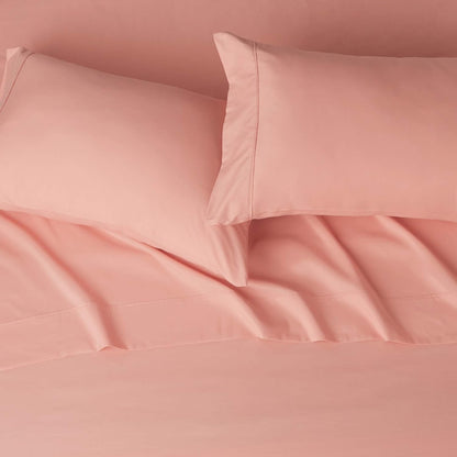 Amazon Basics Lightweight, Breathable Microfiber 4-Piece Bed Sheet Set with 14-Inch Deep Pockets, Full, Blush Pink, Solid
