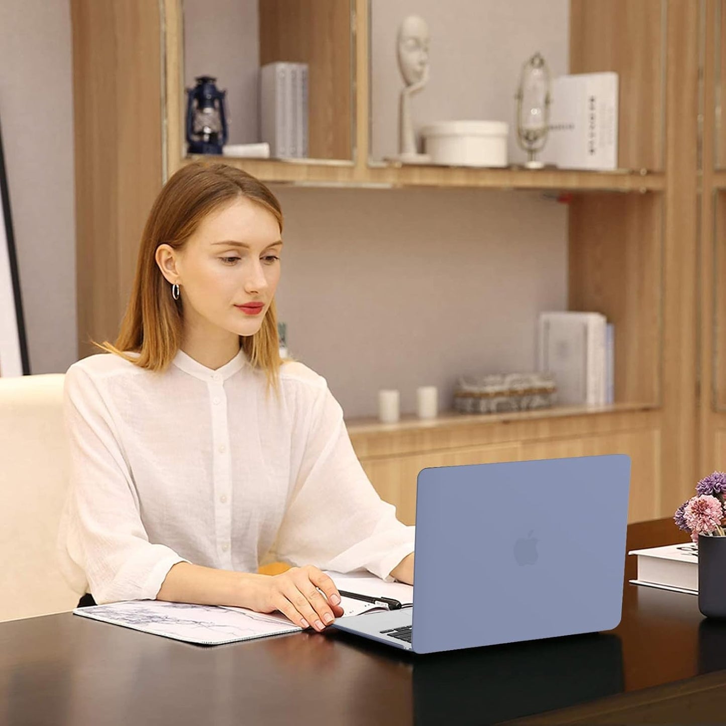 MOSISO Compatible with MacBook Air 13 inch Case 2025 2024 2023 2022 M4 A3240 M3 A3113 M2 A2681, Plastic Hard Shell&Keyboard Cover&Screen Film&Pouch for MacBook Air 13.6 inch Case, Crystal Clear