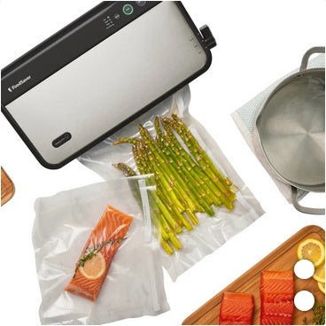 FoodSaver Vacuum Sealing System with Handheld Sealer Attachment