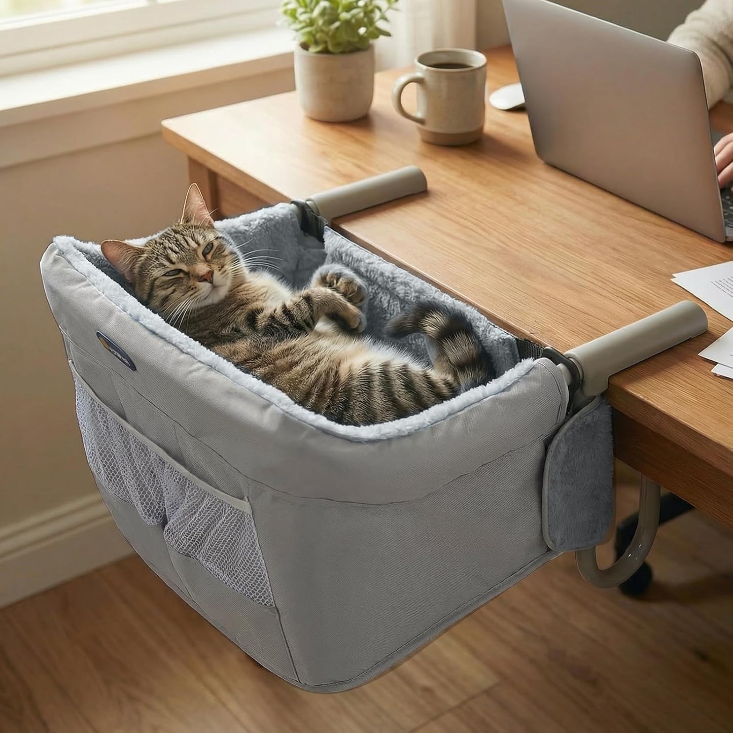 Veehoo Cat Desk Bed, Removable Washable Cats Bed for Desk | Hammock Perch Design, Soft Faux Rabbit Fur Kitten Nest, Fits Various Desktops, Maximum Hold Up to 50lb, 48 x 46 cm, Grey