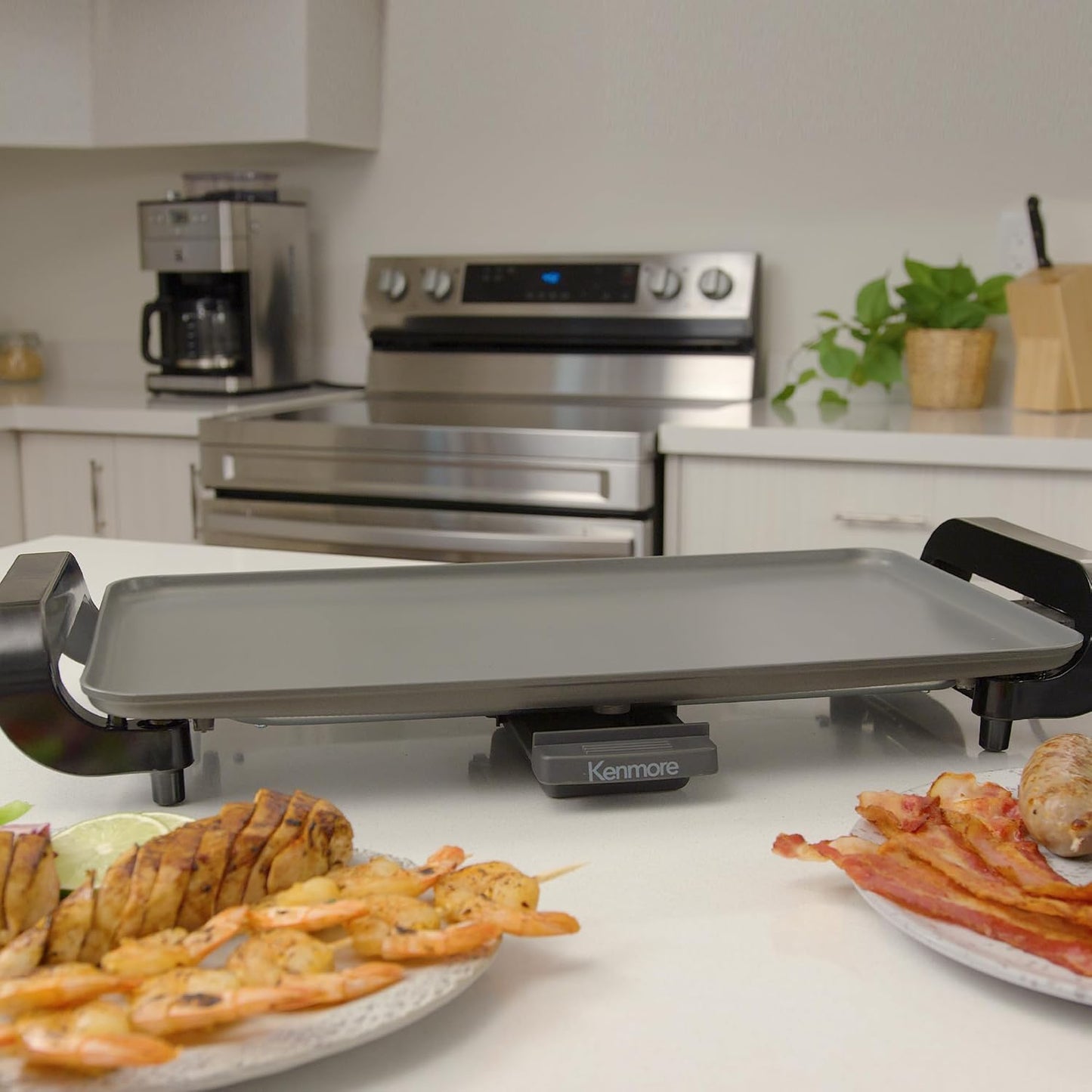 Kenmore Electric Griddle - External Temperature Control, Easy Clean Countertop Cooking Kitchen Appliance Removable Drip Tray, Grill Bacon, Eggs, Pancakes, Crepes, Tortillas, Nonstick 10x18" Pan