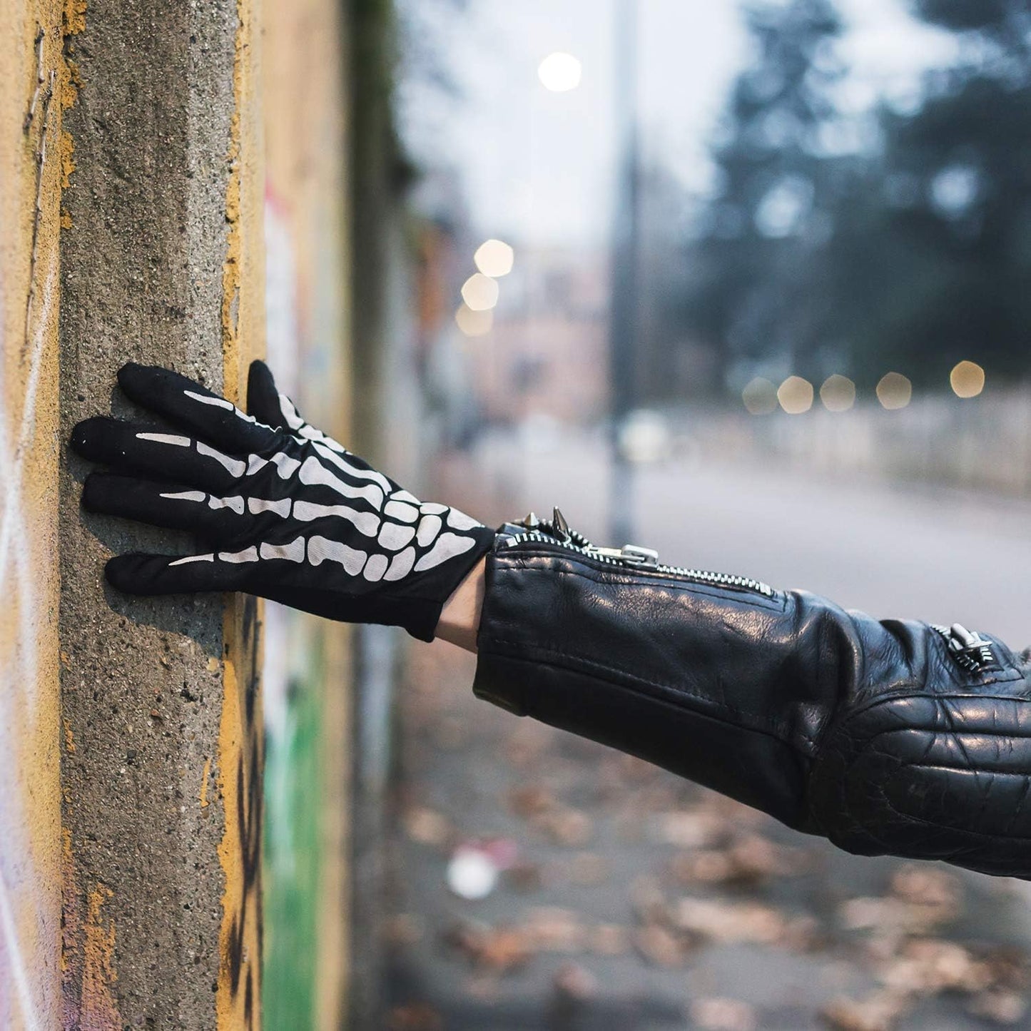 iPobie Skull Face Cover White Skeleton Gloves for Motorcycle Bicycle Half Face Skeleton Cover Halloween Outdoor Sport Headwear