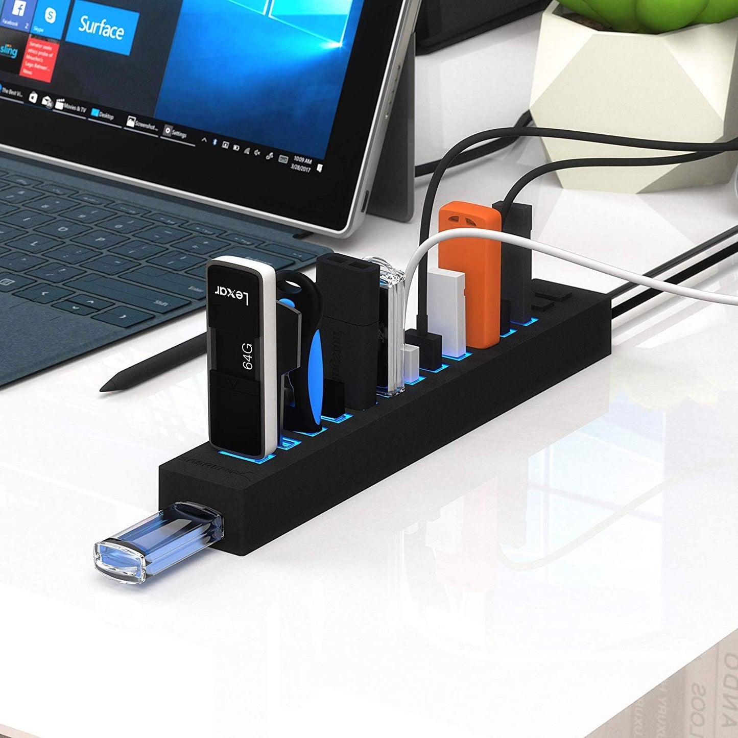 SABRENT USB hub, USB Adapter 2.0, 4 Port USB Extension with ON/Off switches, Multiple USB Splitter for SSD, PS4 PS5, PlayStation 5, Laptop, PC, Printer, MacBook, USB Stick, Notebook (HB-UMLS)