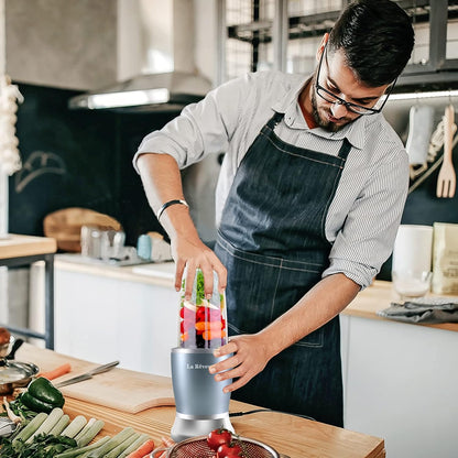 La Reveuse Personal Size Blender 250 Watts Power for Shakes Smoothies Seasonings Sauces with 1 Piece 15 oz Cup,1 Piece 10 oz Mug,BPA Free (Black)