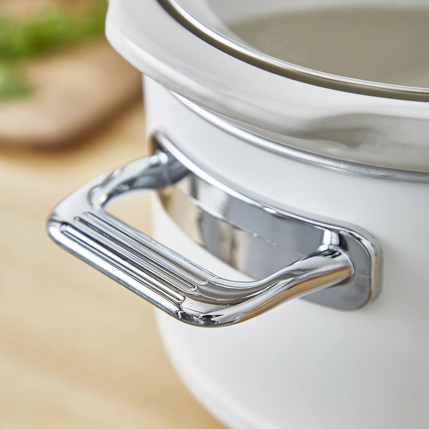 Salton Swan Nordic-Style Slow Cooker with Removable Ceramic Pot, 3.5 Litre, Cotton White