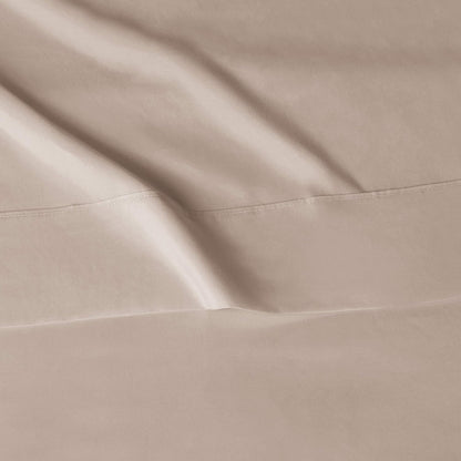 Amazon Basics Lightweight, Breathable Microfiber 4-Piece Bed Sheet Set with 14-Inch Deep Pockets, Full, Blush Pink, Solid