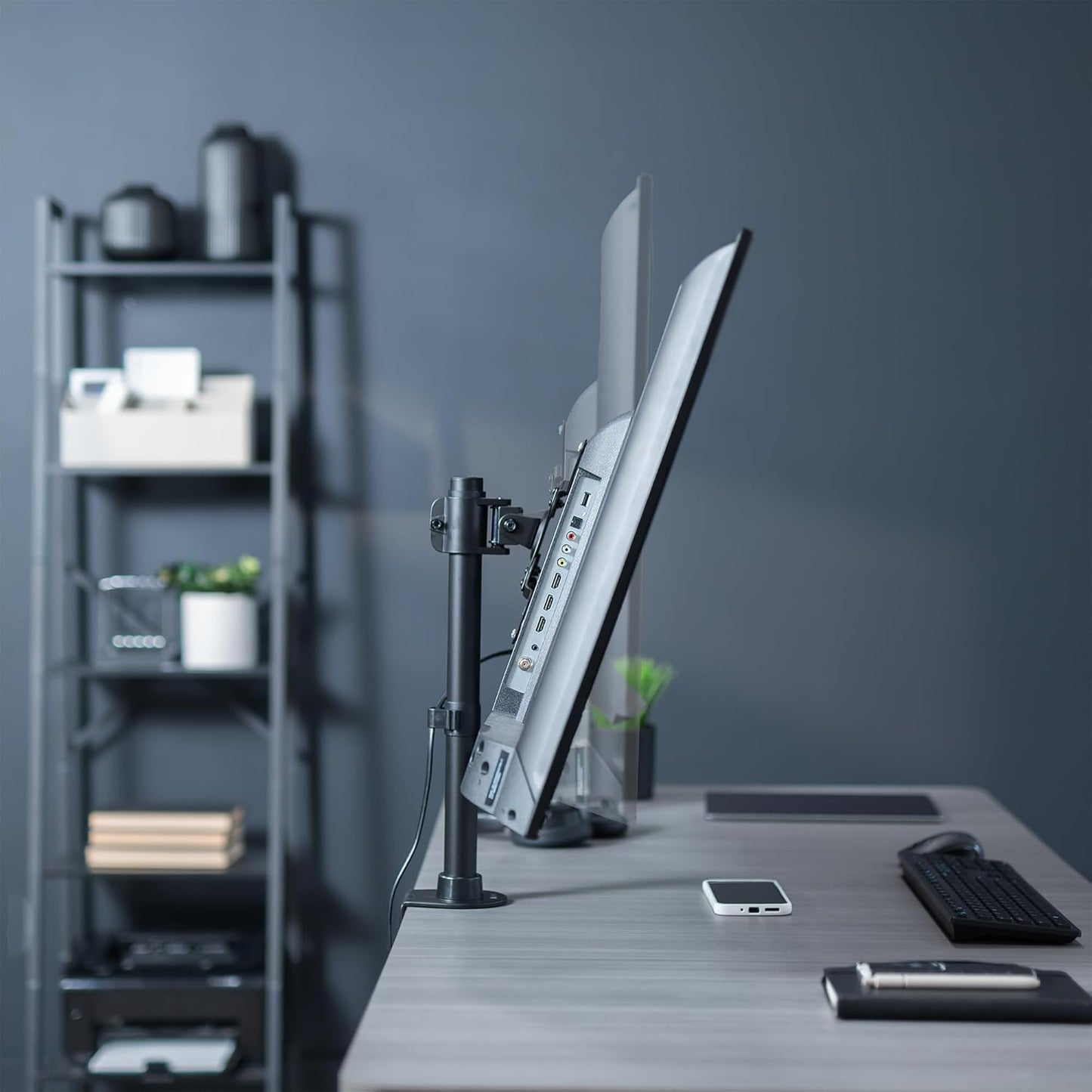 VIVO Ultra Wide TV Desk Mount for up to 55 inch Screens Weighing 29.9kg, Full Motion Height Adjustable Single Television Stand, Black, STAND-V155C