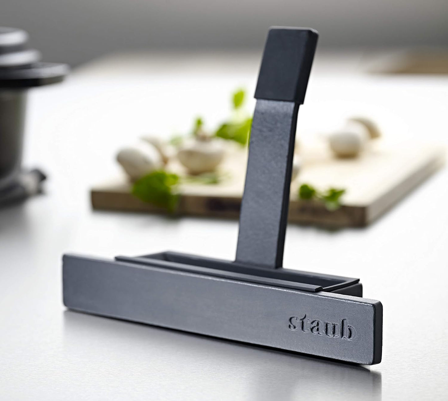 STAUB LID Holder Regular