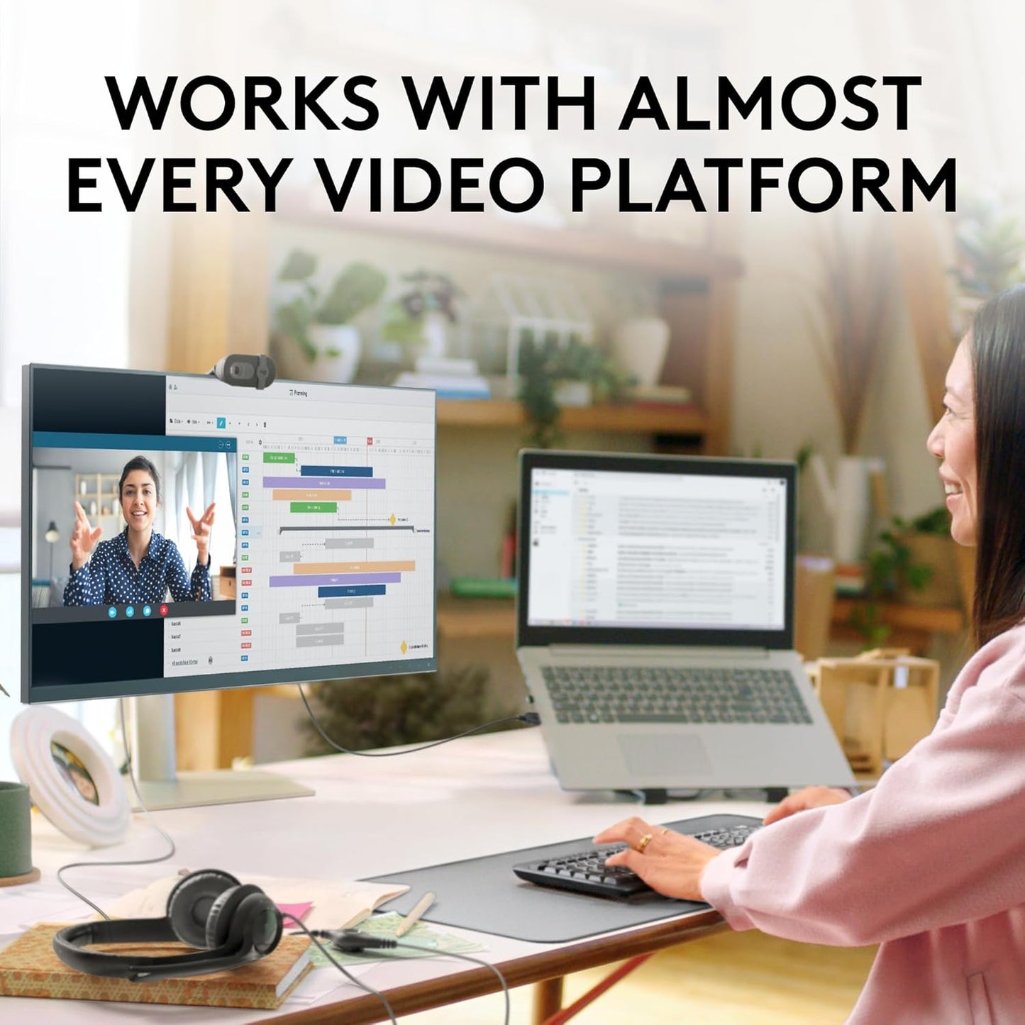 Logitech Brio 101 Full HD 1080p Webcam for Meetings and Streaming, Auto-Light Balance, Built-in Mic, Privacy Shutter, USB-A, for Microsoft Teams, Google Meet, Zoom and More - Black