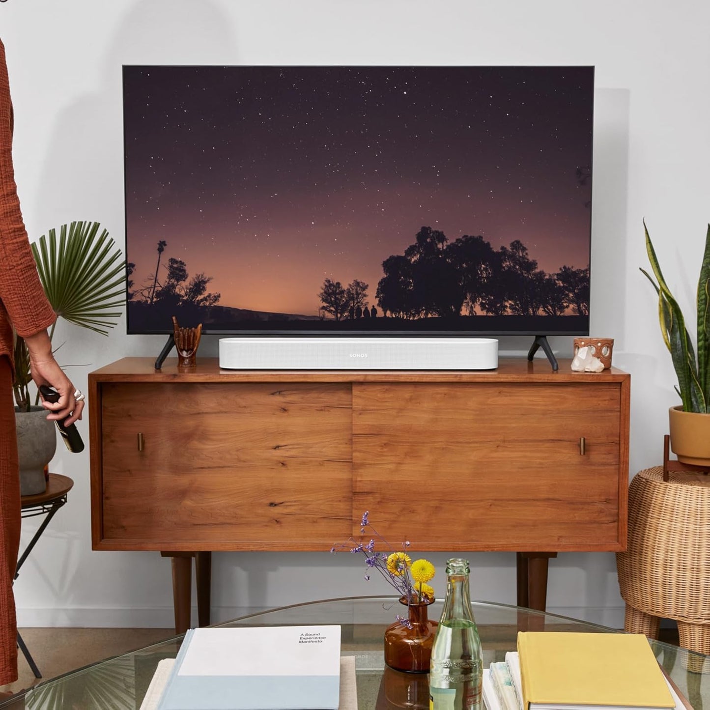 Sonos Arc - The Premium Smart soundbar for TV Movies, Music, Gaming, and More - Black