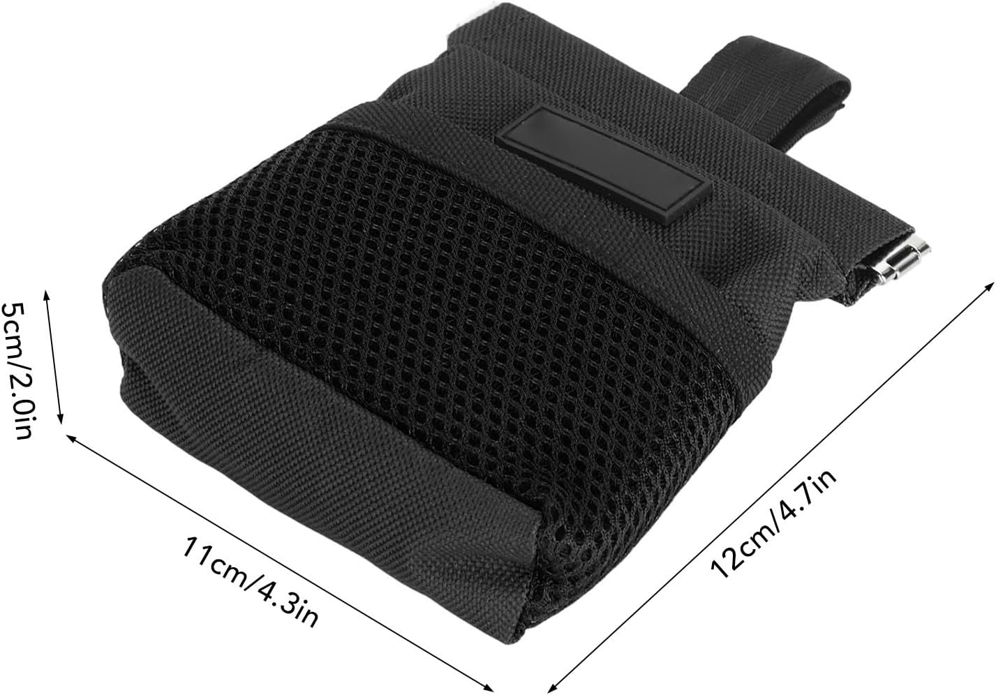 Dog Treat Waist Pouch, Dog Treat Bag Multiple Pockets Dog Treat Carrier Holder with Belt Clip for Puppy Dog Outdoor Walking Training Behavior Aids (Black)