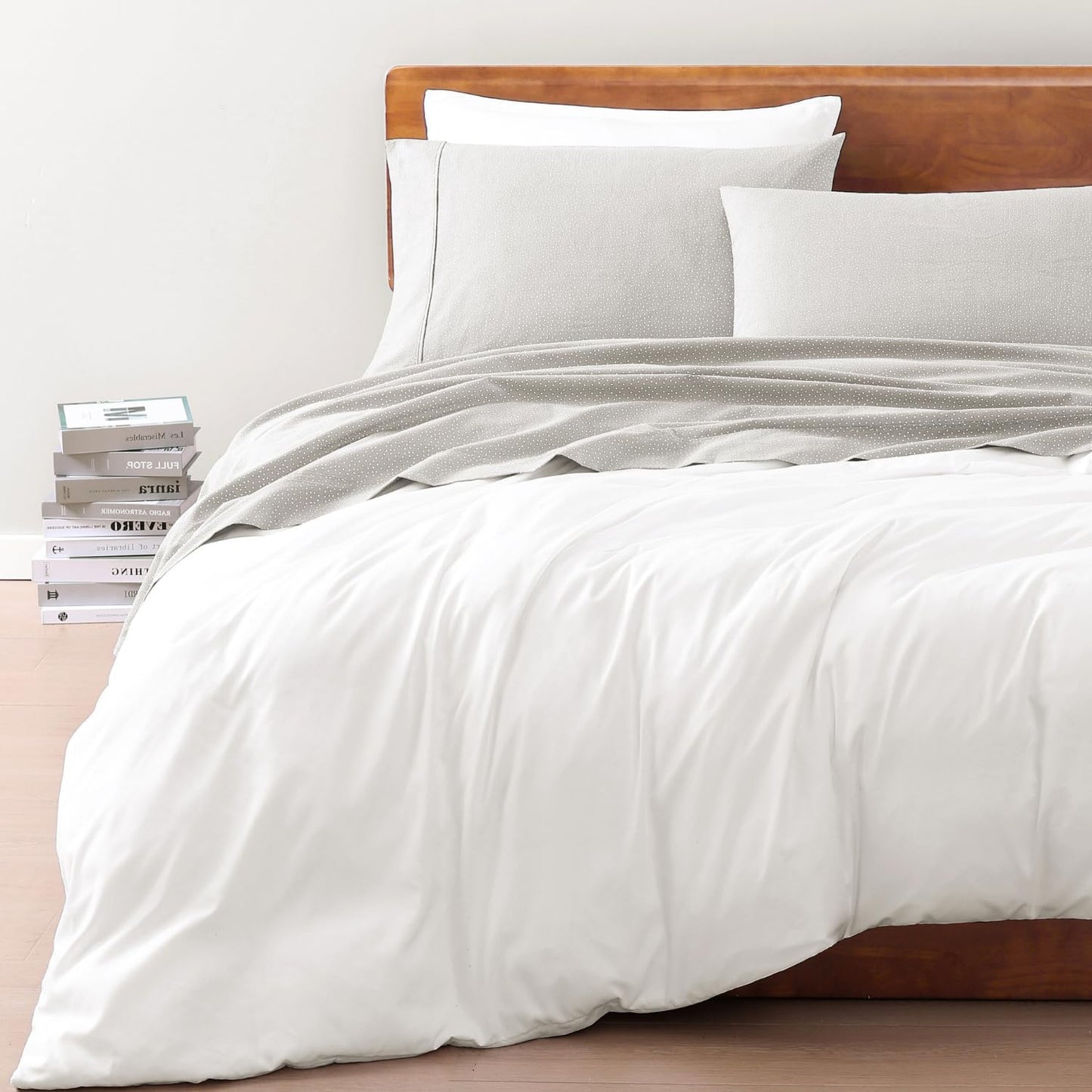 Lane Linen 100% Organic Cotton Queen Sheet Set, 4-Piece Percale Bed Sheets for Queen Bed - Soft, Breathable, Hypoallergenic, Deep Pocket Fits Mattress Up to 15" Deep, Hotel Quality Sheets - White