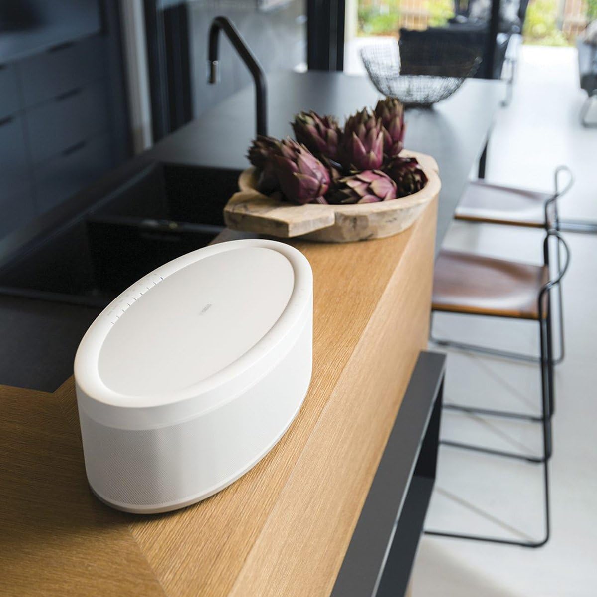 YAMAHA MusicCast 50 Wireless Speaker for Streaming Music, Compatible with Alexa (White)