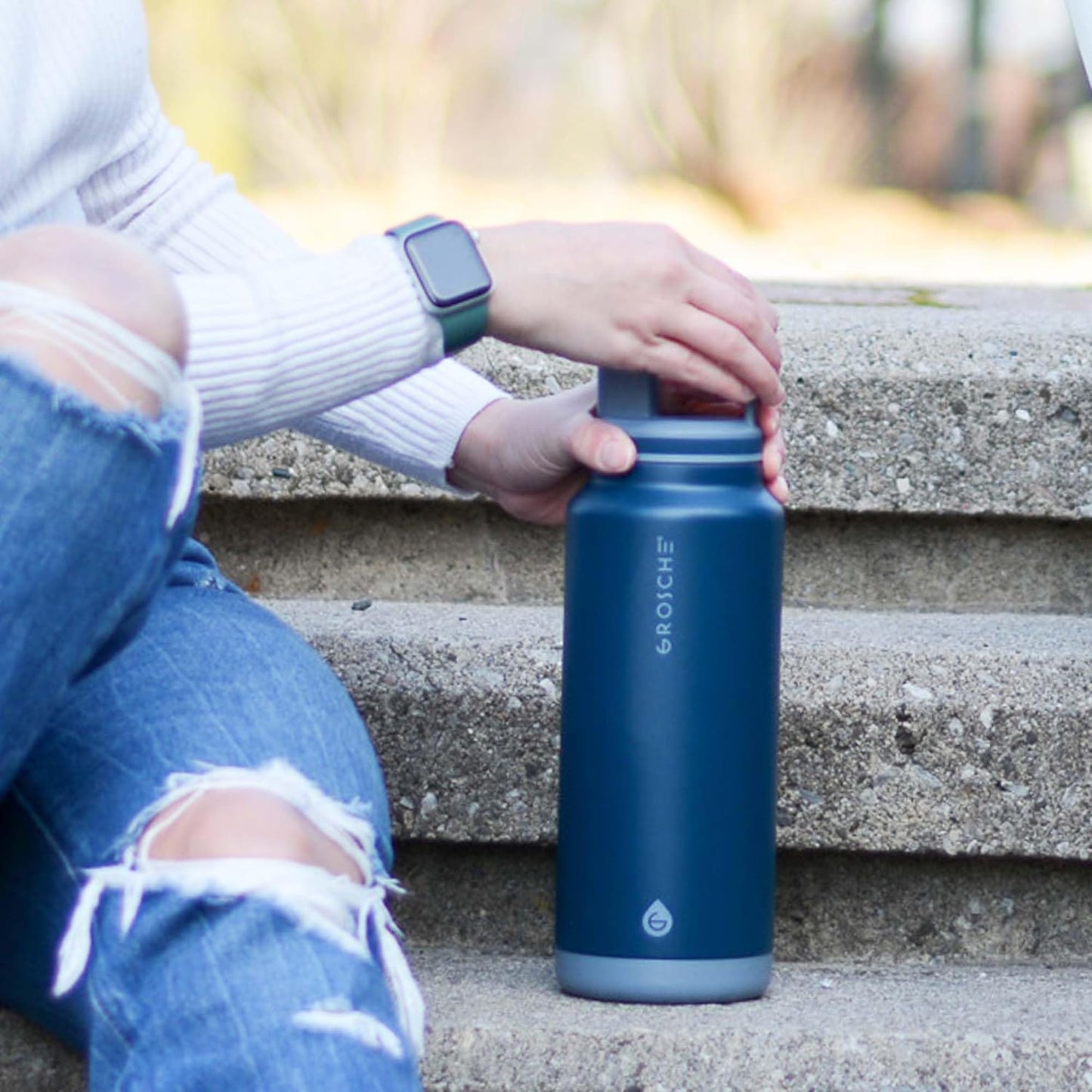 GROSCHE Alpine Flip 'N Sip 16oz Insulated Water Bottle - Stainless Steel, Leakproof Flask with Straw - Perfect for Gym, Travel, Sports & Outdoor Use, Canadian Brand! - 16 fl. oz, Scuba Blue