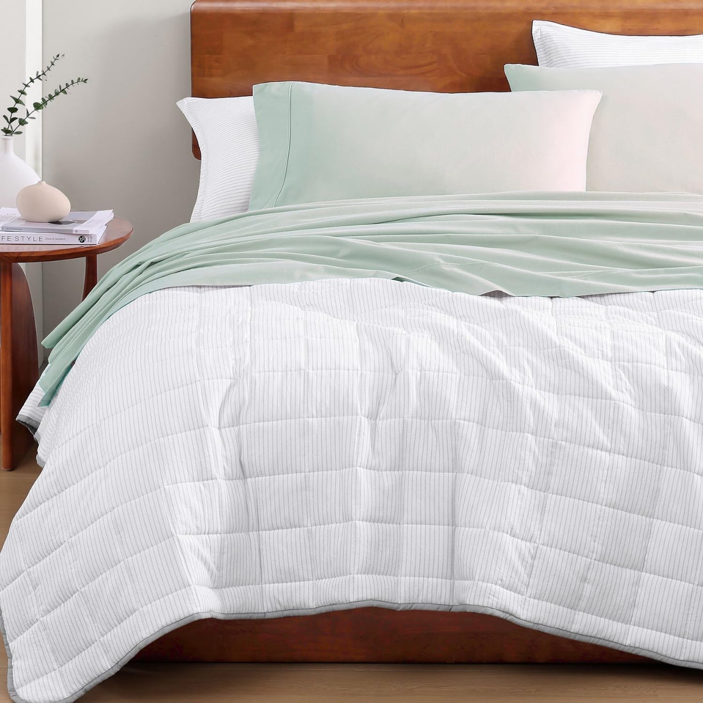 Lane Linen 100% Organic Cotton Queen Sheet Set, 4-Piece Percale Bed Sheets for Queen Bed - Soft, Breathable, Hypoallergenic, Deep Pocket Fits Mattress Up to 15" Deep, Hotel Quality Sheets - White