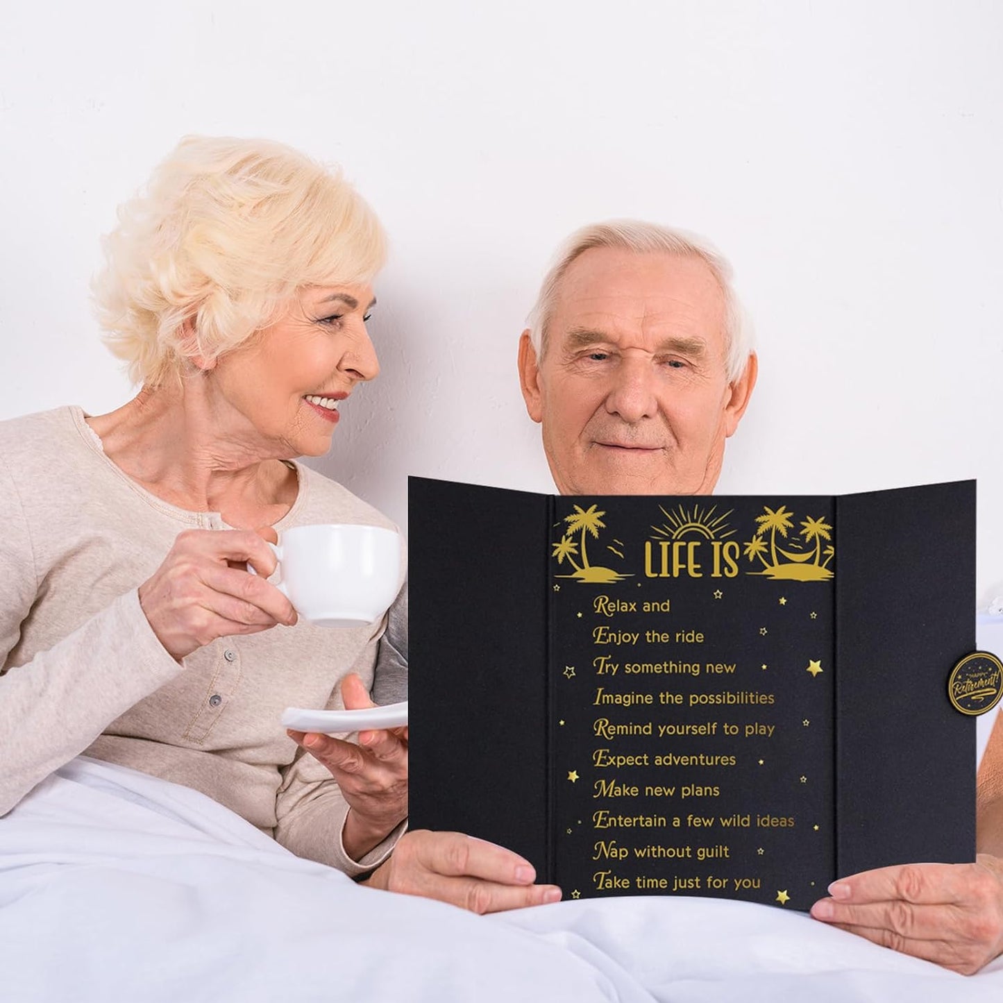 Roetyce Retirement Party Decorations, Funny Retirement Guest Book Alternative, Hapyy Retirement Decorations, Best Retirement Gifts for Women Men, Retirement Signature Board Book, Jumbo Retirement Card