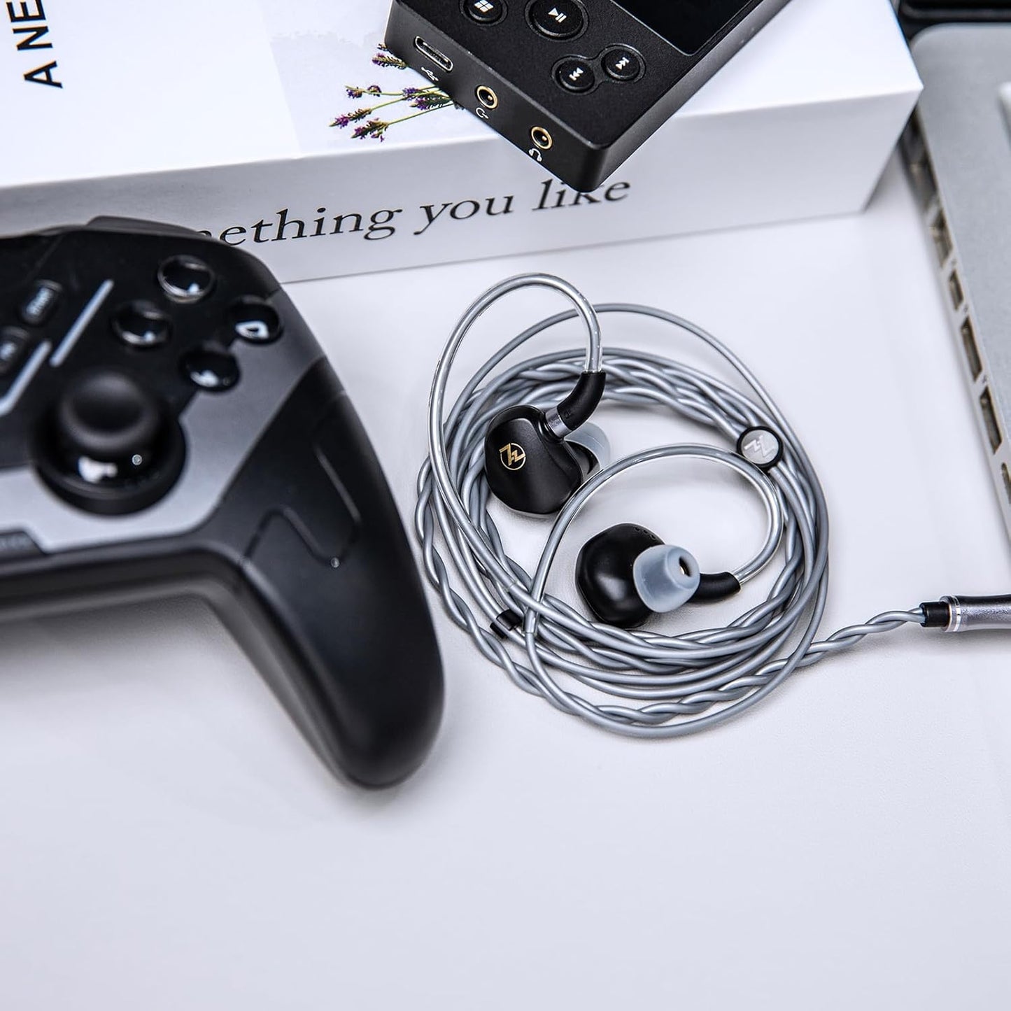 Linsoul 7HZ G1 in-Ear Monitor, 10mm DLC Diaphragm Dynamic Driver IEM Earphone, Wired Gaming Earbuds with Detachable OFC Silver-Plated Cable for Musician Audiophile (3.5mm No Mic, Black)