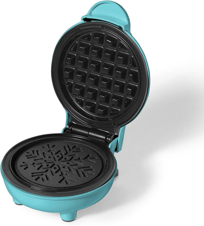 Starfrit 4-Inch Non-Stick Mini Waffle Maker – Snowflake Shape - Compact - Easy to Clean - 350W