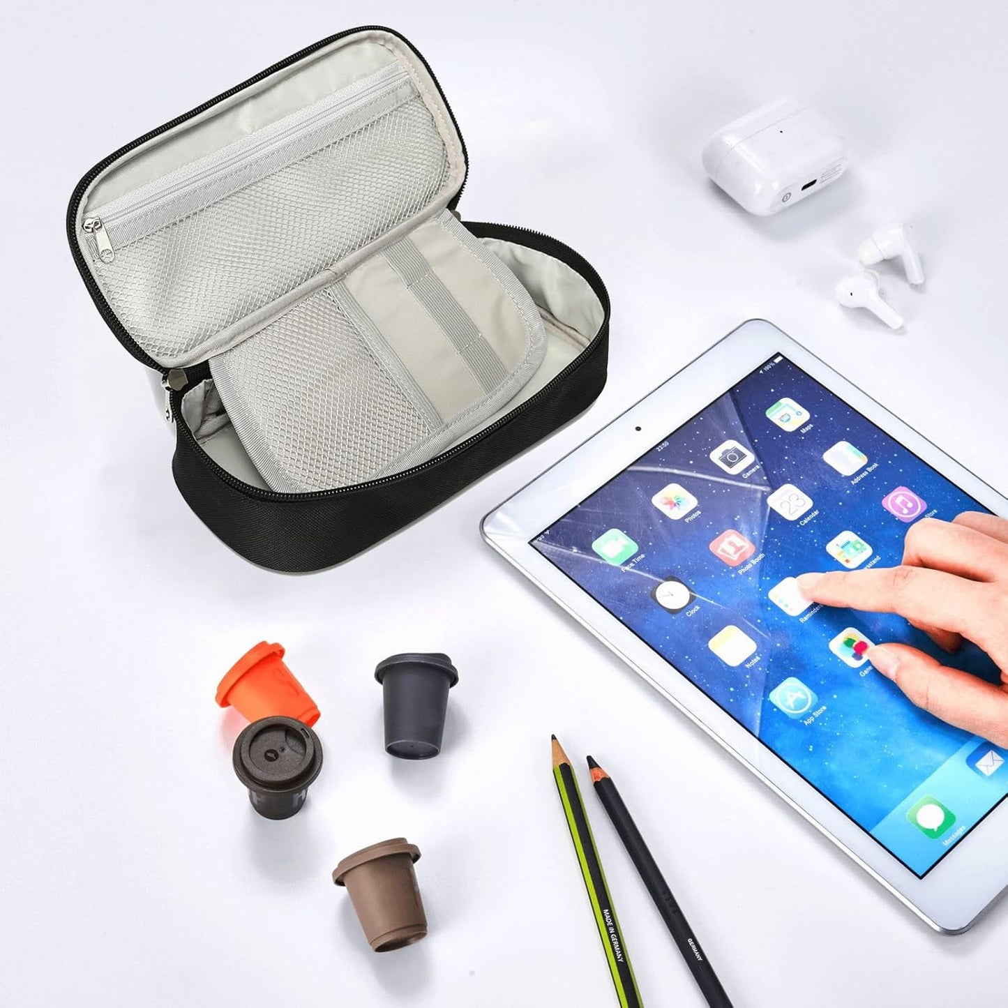 Game Pencil Case for Boys, Pen Holder Case Brush Pot Stationery Multifunction Pen Container Large Capacity Storage Pouch with Zipper Birthday Gifts Pen Box for Boys Men