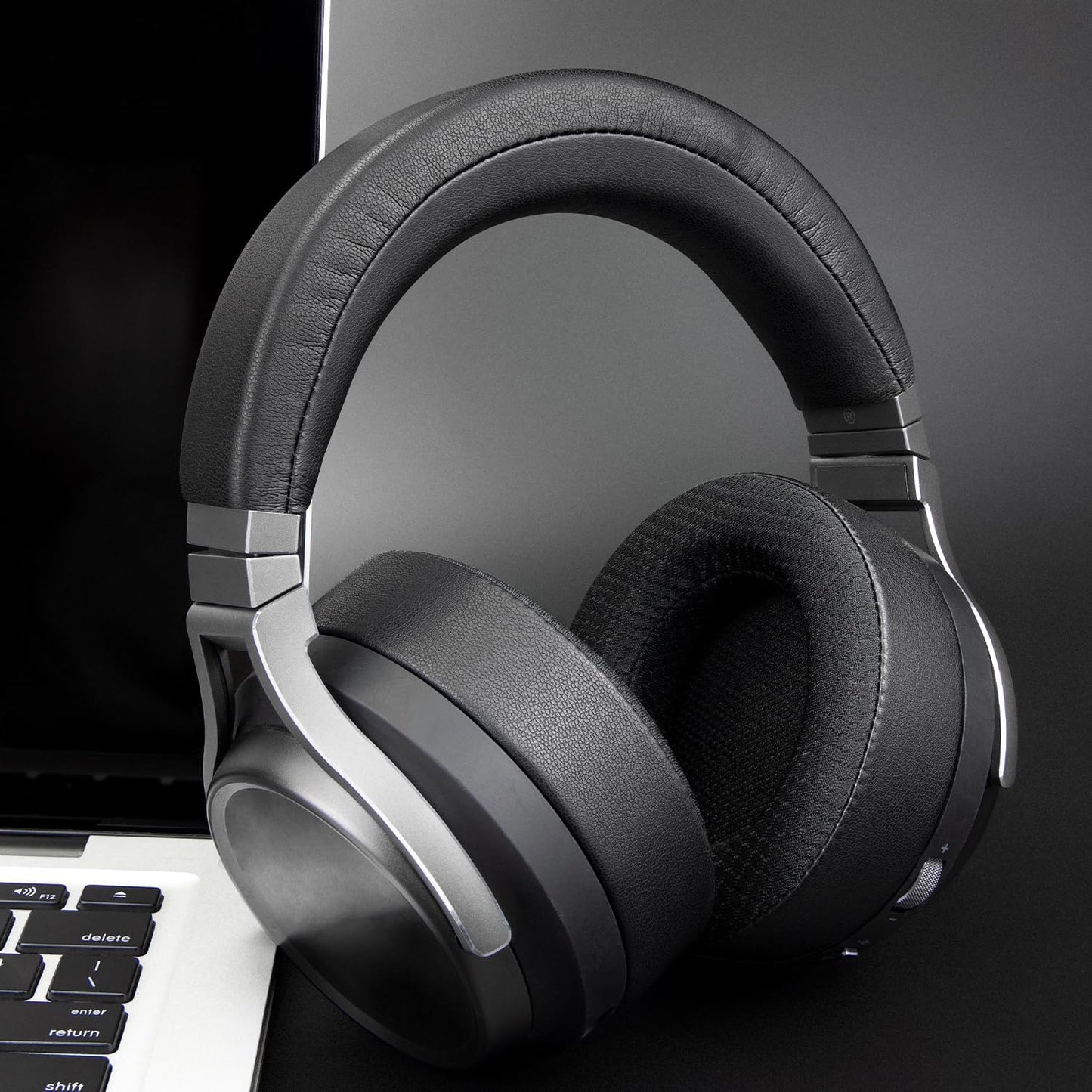 SOULWIT Ear Pads Replacement for Corsair Virtuoso RGB Wireless XT SE Gaming Headset, Earpads Cushions with Mesh Fabric, High-Density Noise Isolation Foam, Added Thickness - Black