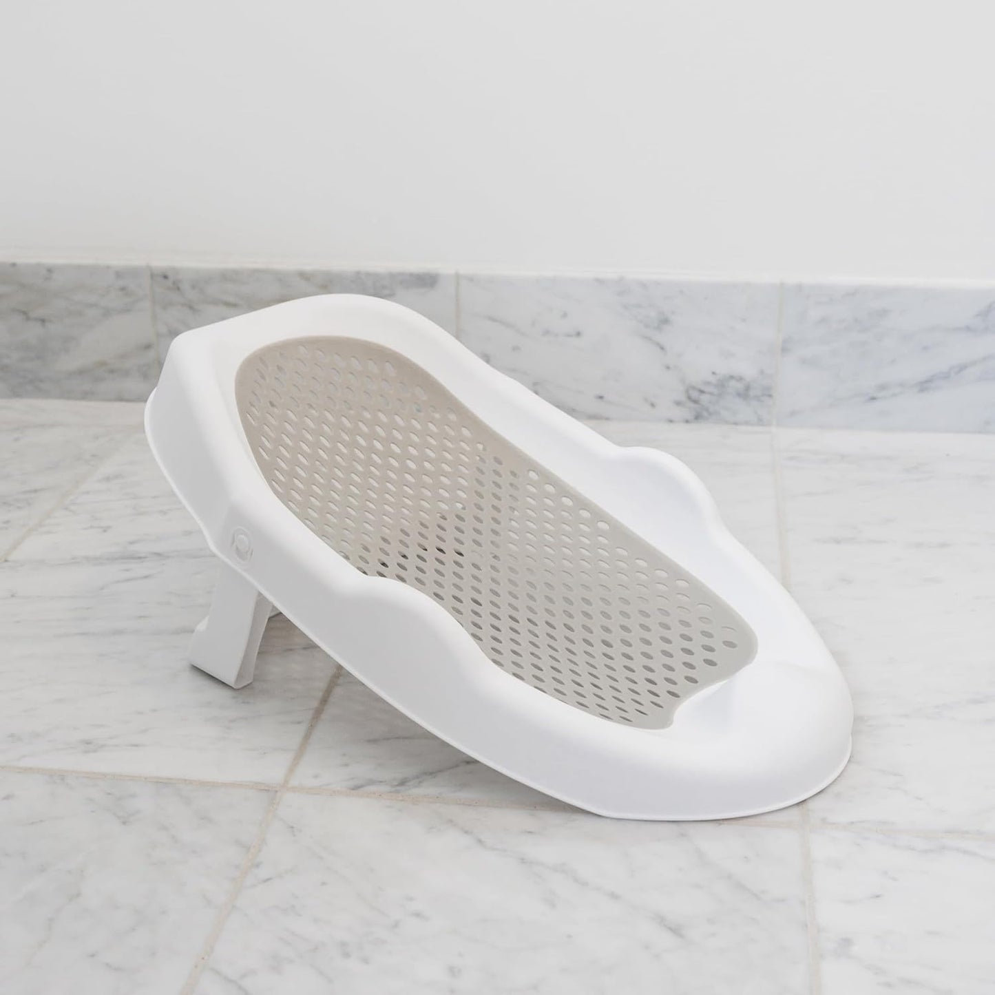 Newborn Bath Support, Ergonomic, Safe, Easy to Store, Ideal for up to 20lbs - PuriLite
