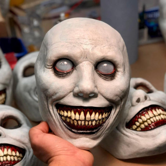 QCCX Halloween Masks for Adult, Scary Smiling Demons Mask, Halloween Zombie Mask, Scream Halloween Cosplay Masks