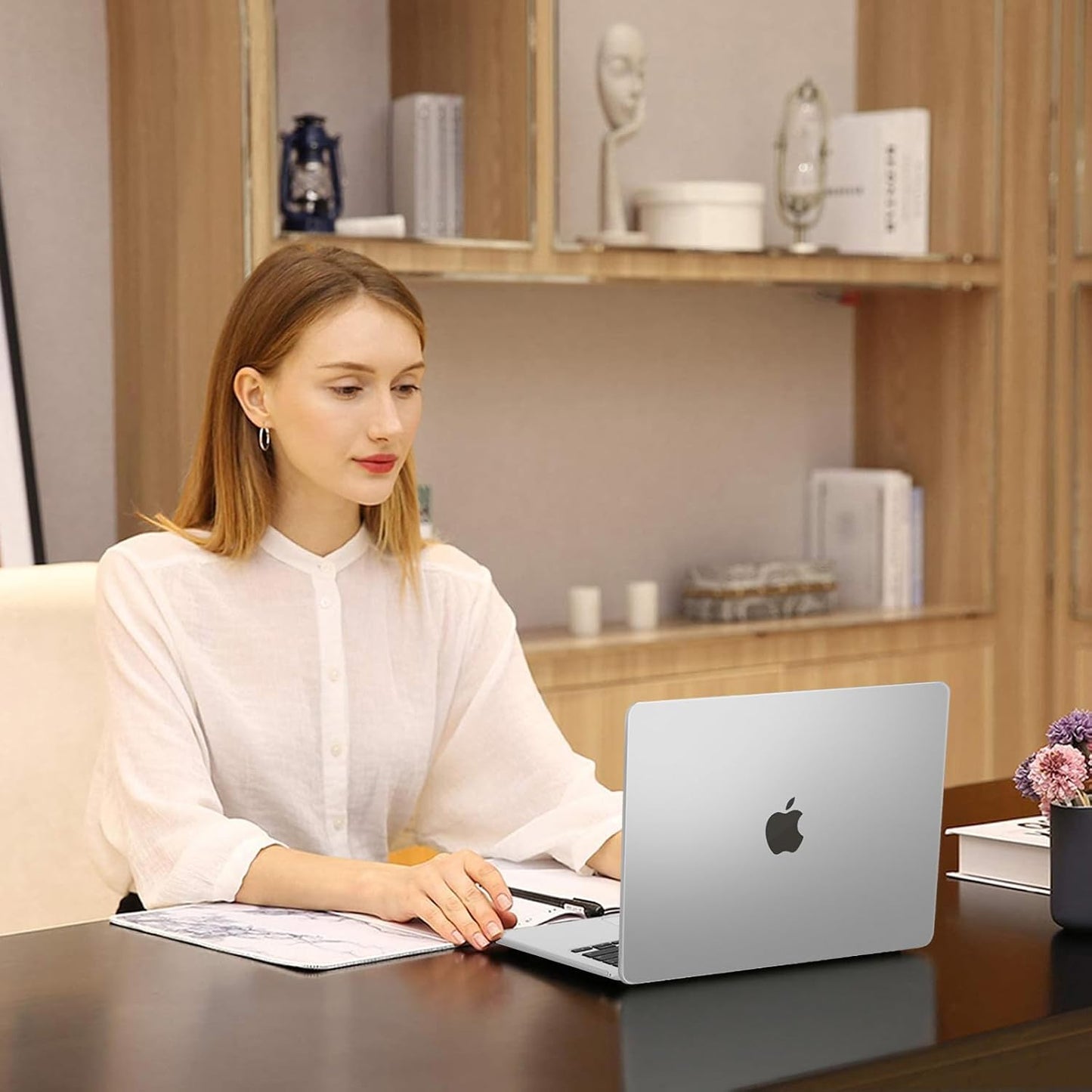 MOSISO Compatible with MacBook Air 13 inch Case 2025 2024 2023 2022 M4 A3240 M3 A3113 M2 A2681, Plastic Hard Shell&Keyboard Cover&Screen Film&Pouch for MacBook Air 13.6 inch Case, Crystal Clear