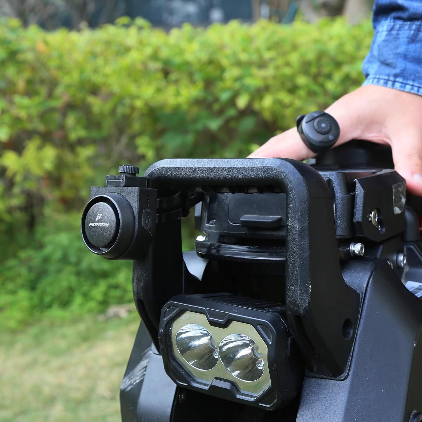 PIDZOOM Finger Horn FH 30_V2- Remote Control Bike Horn for EUCs, Onewheels, Skateboards, and Roller Skates | Anti-Theft Hands-Free Safety Accessory