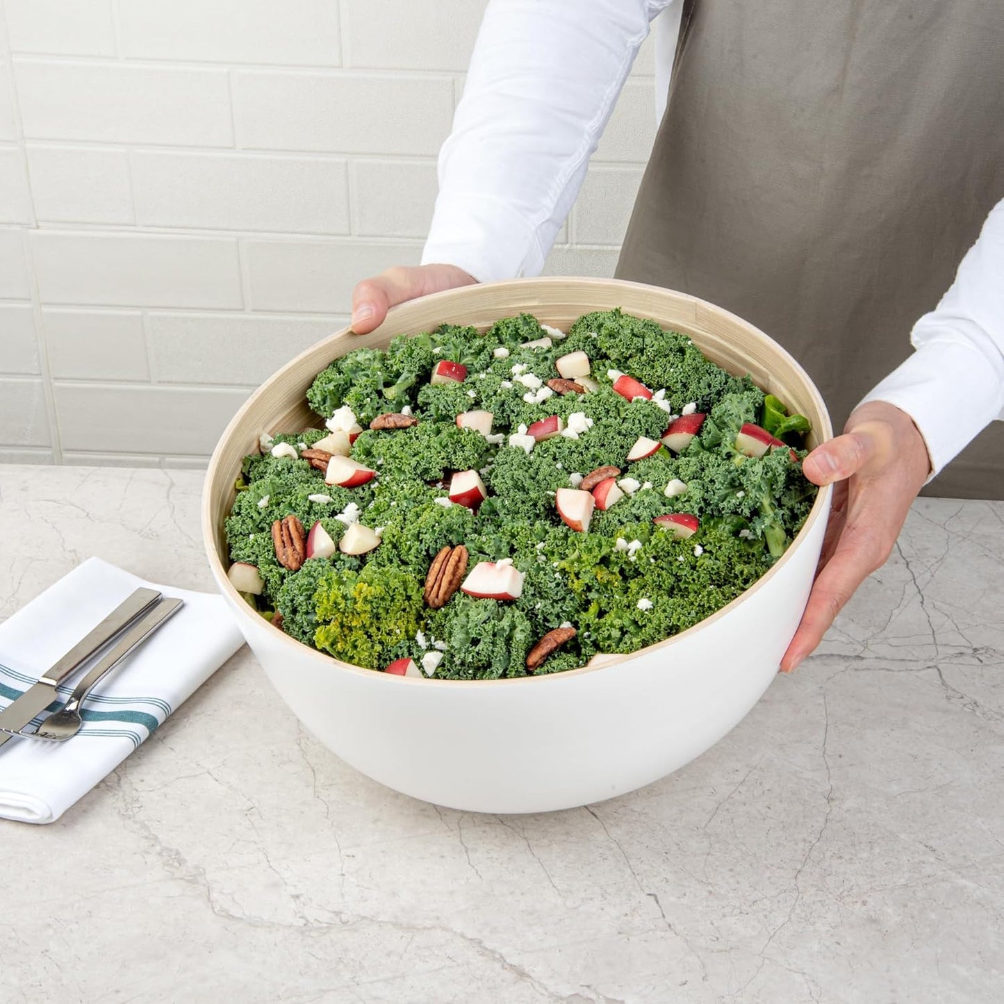 Restaurantware-Bambuddha 15 Ounce Small Salad Bowl, 1 Heavy-Duty Round Salad Bowl - Sustainable, Reusable, Black Bamboo Serving Dish, for Serving Salads, Fruits, and Appetizers