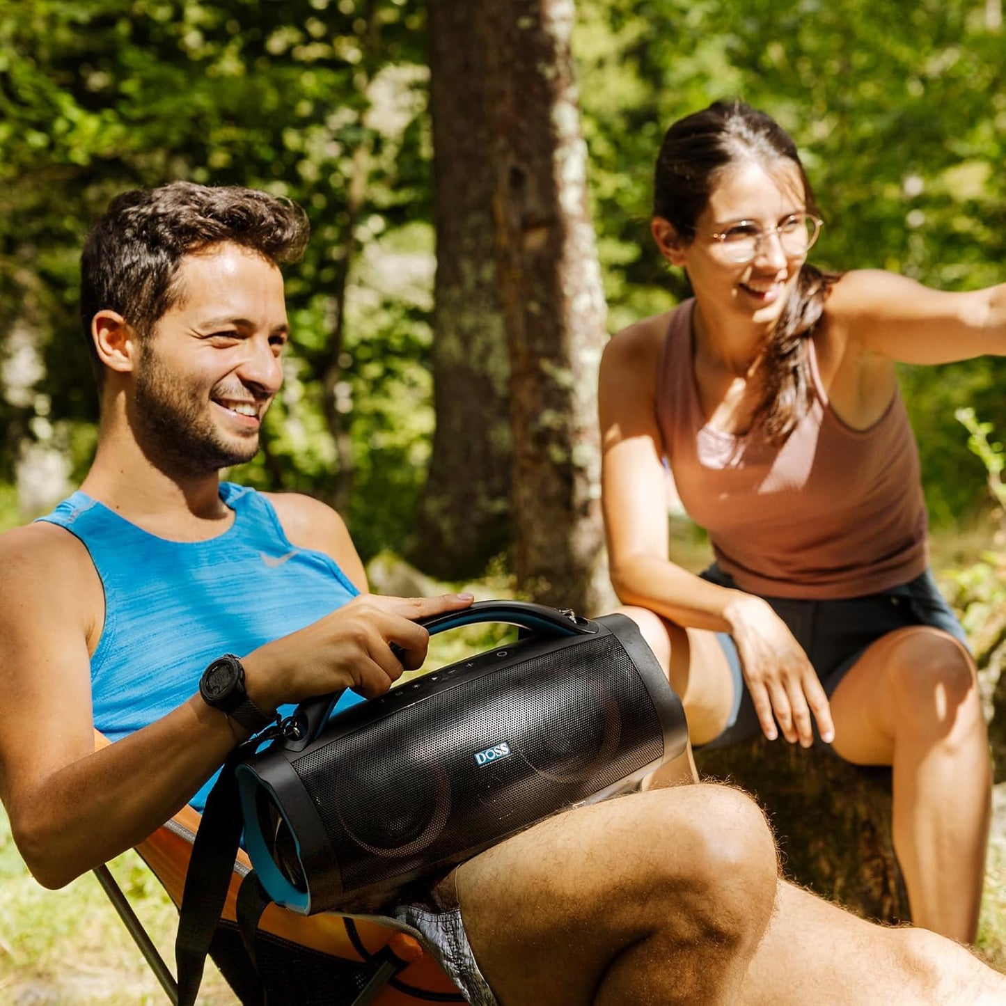 DOSS Extreme Boom Pro Bluetooth Speaker with 100W Stereo Sound, Rich Bass, 20H Playtime, Mixed Color Light, IPX6 Waterproof Haut parleur for Camping, Beach, Outdoor-Orange